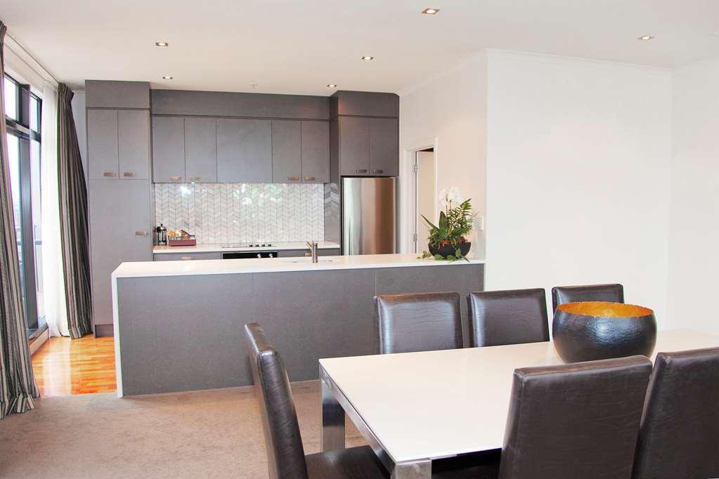 Adina Citylife Auckland Room photo